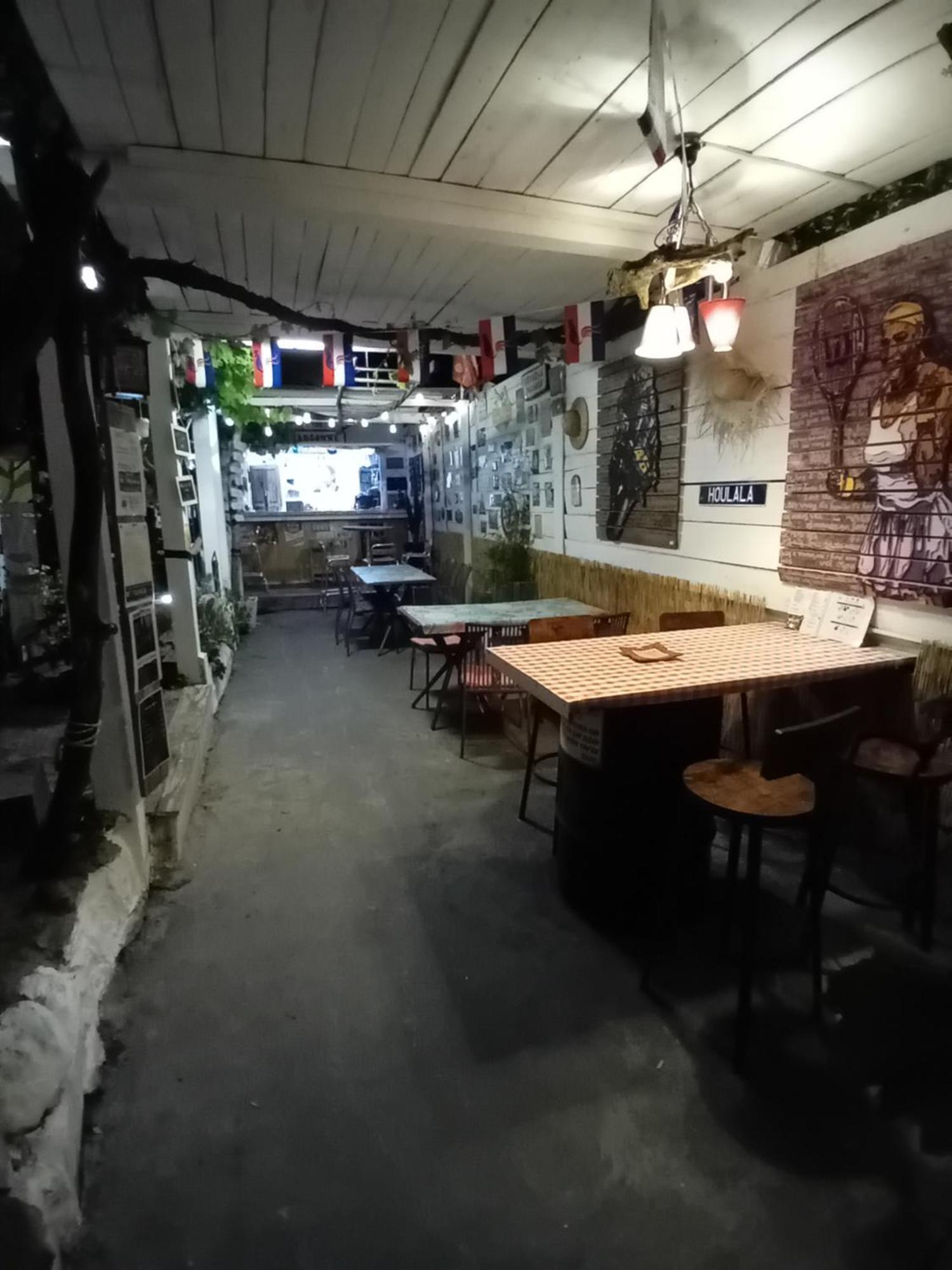 Houlala - Relais D'Etape - Chambres D'Hotes Pont-Eveque Eksteriør bilde